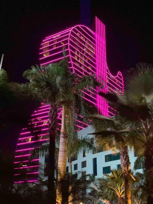 Tropical Pool Luxury Home Best Location Beaches Restaurant Hard Rock Fun Hallandale Beach Dış mekan fotoğraf